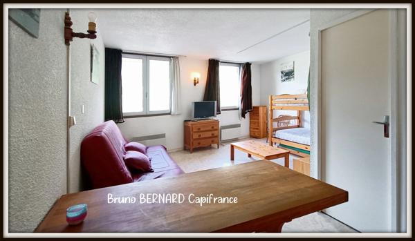 Dpt Hautes Pyrénées (65), à vendre LUZ SAINT SAUVEUR CHARMANT STUDIO