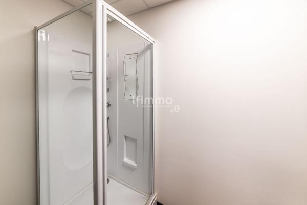 Locaux Commerciaux à vendre, dans la Vieille-Ville de Faulquemont.