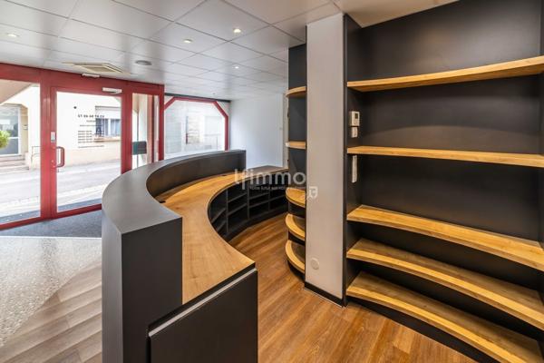 Locaux Commerciaux à vendre, dans la Vieille-Ville de Faulquemont.