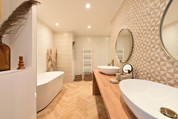 A LOUER : Maison à MARCQ EN BAROEUL • Rue du Quesne - MARCQ-EN-BAROEUL • 15 000 € CC • Réf. LG8674