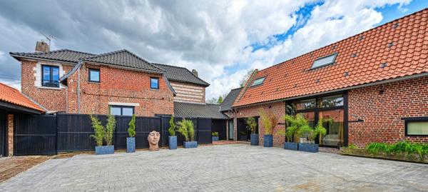 A LOUER : Maison à MARCQ EN BAROEUL • Rue du Quesne - MARCQ-EN-BAROEUL • 15 000 € CC • Réf. LG8674