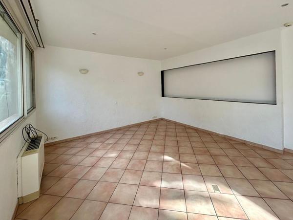 MAISON - 124 M² - 3 CHAMBRES - JARDIN