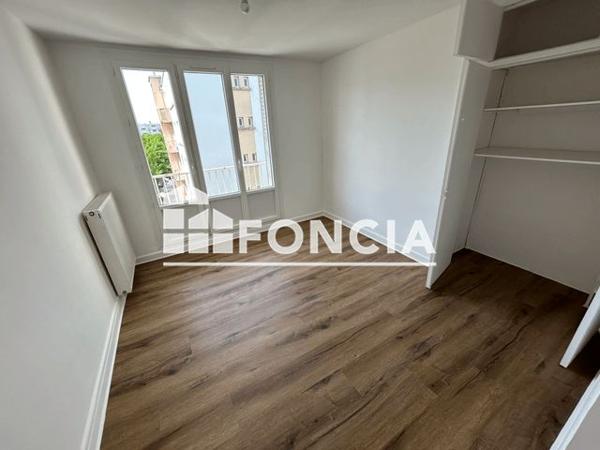 Location Appartement 3 pièces 65 m² - 53/55 RUE THIERS Valence 26000