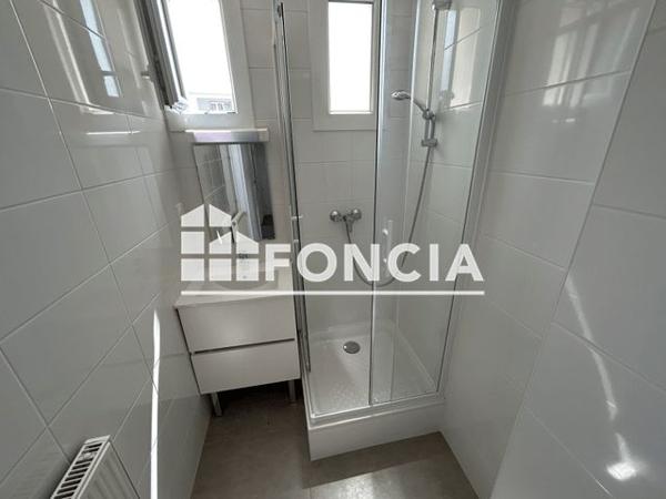 Location Appartement 3 pièces 65 m² - 53/55 RUE THIERS Valence 26000