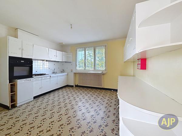 Maison à vendre Chateaubriant - 3 pièces, 97m² avec 2 chambre(s) à 158 300€ - AJP Immobilier Châteaubriant