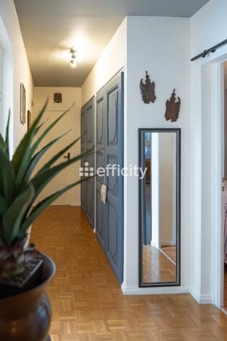 Appartement 5 pièces - 103 m² Exclusivité efficity