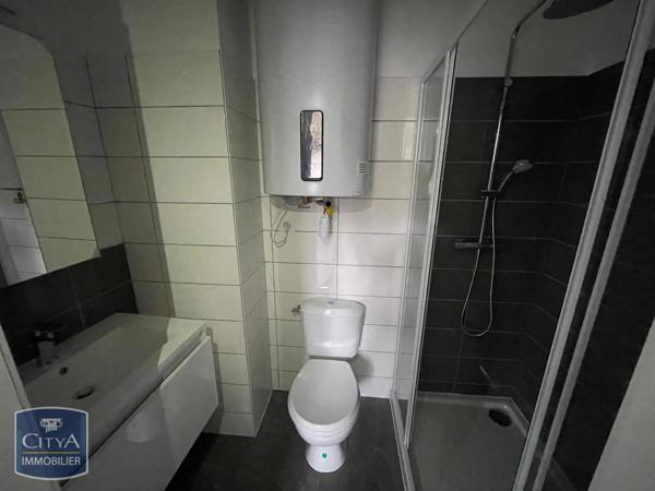 Appartement à louer 1 pièce 23.9m² Angoulême (16000)