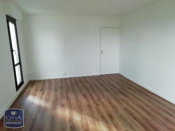 Appartement à louer 2 pièces 54m² La Chaussée-Saint-Victor (41260)