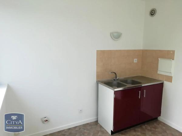 Appartement à louer 2 pièces 54m² La Chaussée-Saint-Victor (41260)