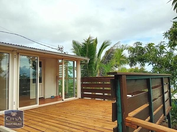 Appartement à louer 1 pièce 21m² Saint-Pierre (97410)