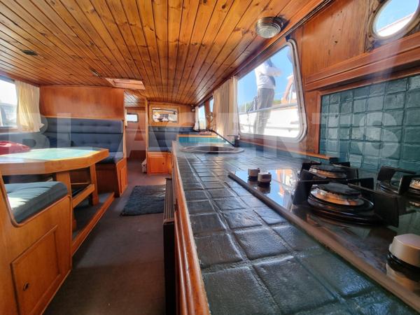 PENICHE D'HABITATION