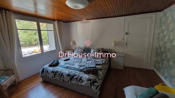 Maison à vendre 8 pièces de 203 m²