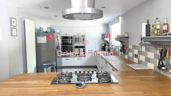 Maison à vendre 8 pièces de 203 m²