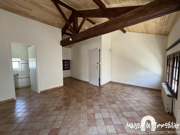 Location Appartement T2 - 64m² - COGNAC Quartier Jardin Public