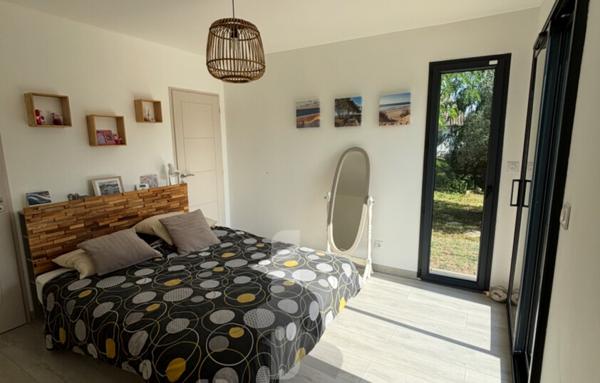 Belle maison contemporaine d'environ 134 m2