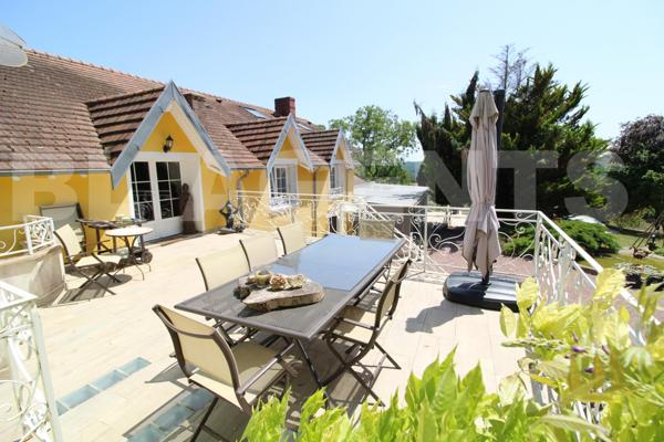 Domaine d'exception niché au cœur d'un domaine de plus de 4,5 hectares 