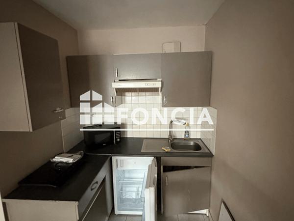 Location Studio meublé 38.11 m² - 9 RUE MIRAULT Angers 49000