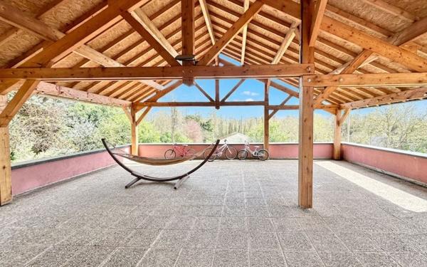 Maison à vendre    7 pièces • 214 m2 Chartres