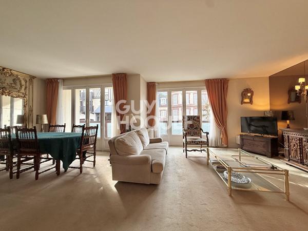 DEAUVILLE CENTRE - 4 PIÈCES AVEC TERRASSE