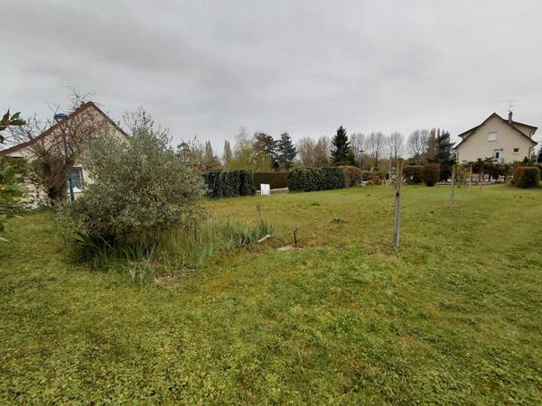 Terrain à NOYERS-SUR-CHER, 41140 - 651m²