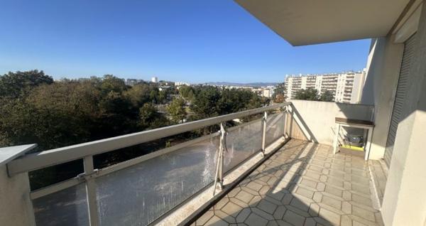 CALUIRE VERNAY/BOURG: T3 CALME LUMINEUX BALCON BELLE COPROPRIETE
