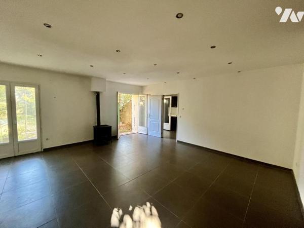 Vente ensemble immobilier composé de deux maisons d'habitation à Pont-Saint-Esprit