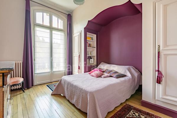 MAISON BOURGEOISE A VENDRE 11 PIECES (SOiSSONS) – 406 m² – 6 CHAMBRES – 5 SALLES D’EAU / SALLE DE BAINS – SALLE DE RECEPTION- SOUS- SOL – GARAGE - PISCINE – JARDIN DE 1 430 m²