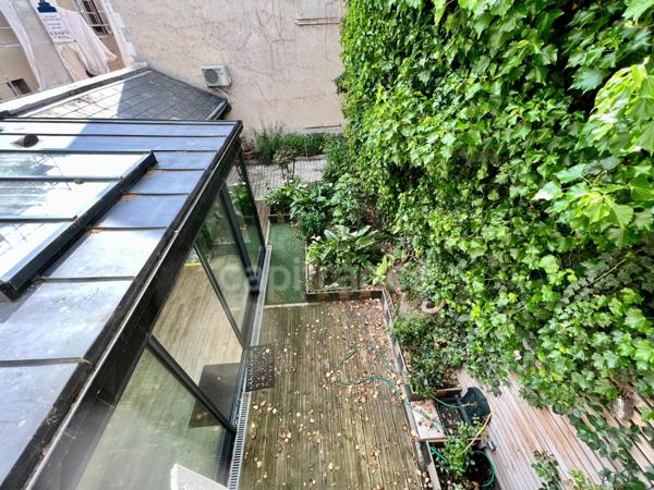 ORLEANS CENTRE VILLE et Bords de Loire à vendre belle MAISON DE VILLE double réception, 5 chambres, terrasse bois sur jardinet avec garage