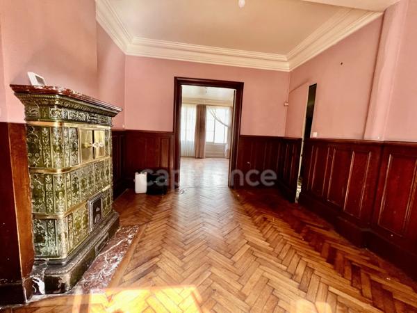 ORLEANS CENTRE VILLE et Bords de Loire à vendre belle MAISON DE VILLE double réception, 5 chambres, terrasse bois sur jardinet avec garage