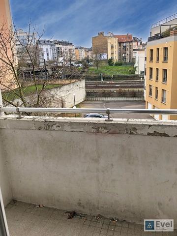 METZ - 2 pièce(s) - 55,67 m2