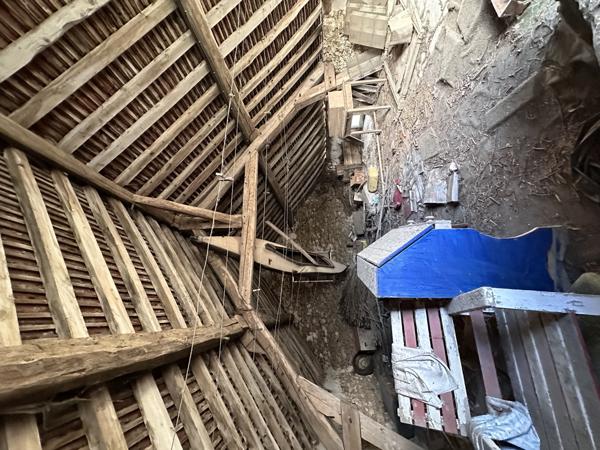 Immeuble 2 pièces - 60 m²