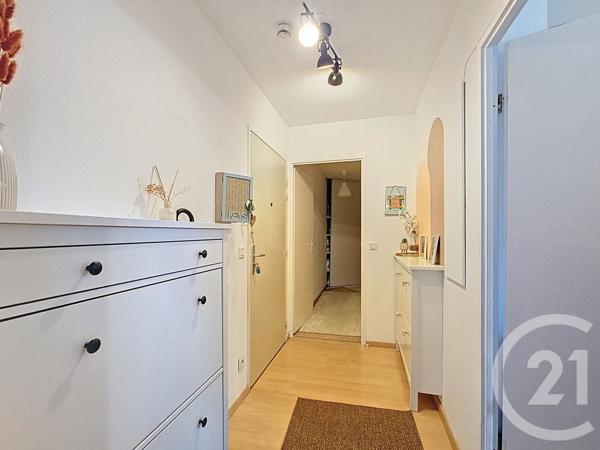 Appartement F3 à vendre  3 pièces - 75,17 m2 LIEUSAINT - 77