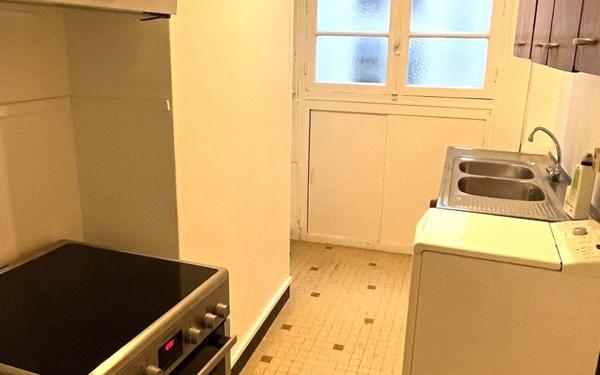 Appartement à vendre    2 pièces • 44,85 m2 Saint-Mandé