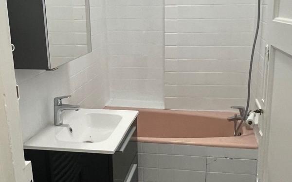 Appartement à vendre    2 pièces • 44,85 m2 Saint-Mandé