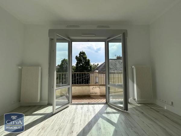 Appartement à louer 2 pièces 45.32m² Angers (49100)