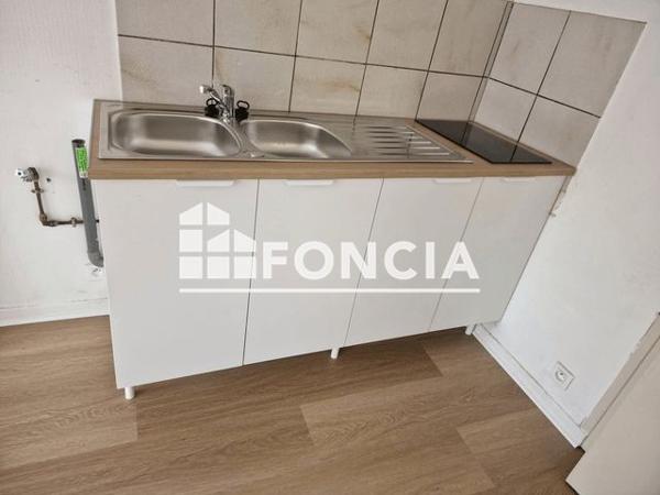 Location Appartement 2 pièces 36.8 m² - 330 RUE NATIONALE Lille 59800