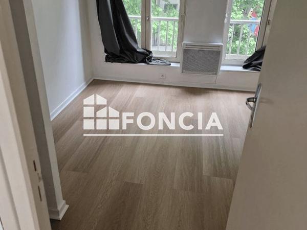 Location Appartement 2 pièces 36.8 m² - 330 RUE NATIONALE Lille 59800