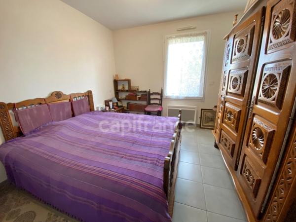 Dpt Gard (30), à vendre CAVILLARGUES maison P3 de 62 m², terrasse, terrain d'environ 60m2, place de parking, copropriété, piscine.