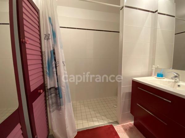 Dpt Gard (30), à vendre CAVILLARGUES maison P3 de 62 m², terrasse, terrain d'environ 60m2, place de parking, copropriété, piscine.