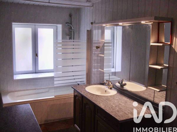 Immeuble à vendre 262 m² Fresnay-sur-Sarthe