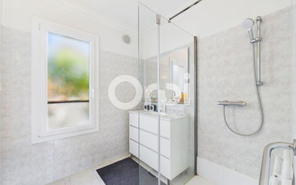 Maison à vendre    5 pièces • 131,78 m2 Mandelieu-la-Napoule