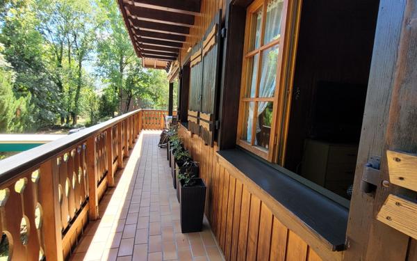 Maison à vendre    5 pièces • 102 m2 Crozet