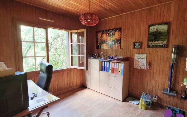 Maison à vendre    5 pièces • 102 m2 Crozet