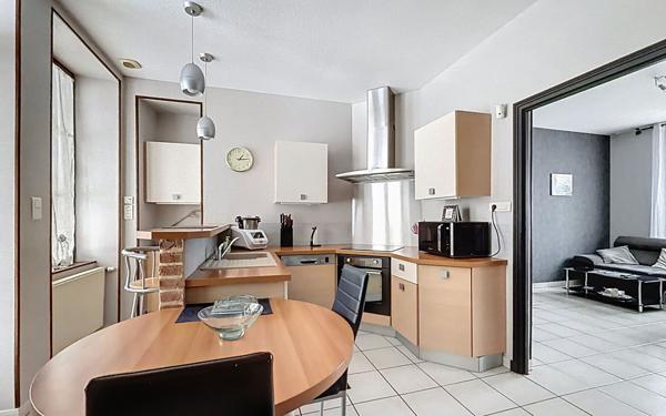 Maison à vendre    10 pièces •  Le Breuil