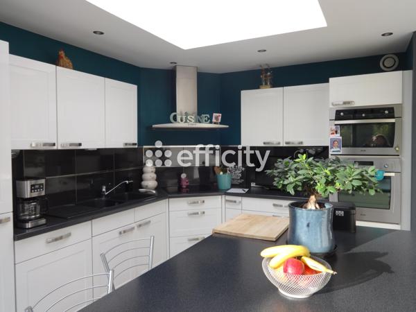 Maison 5 pièces - 100 m² Exclusivité efficity