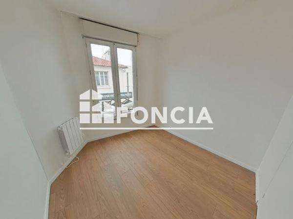 Location Appartement 2 pièces - 93 RUE CHARLES GIDE Drancy 93700