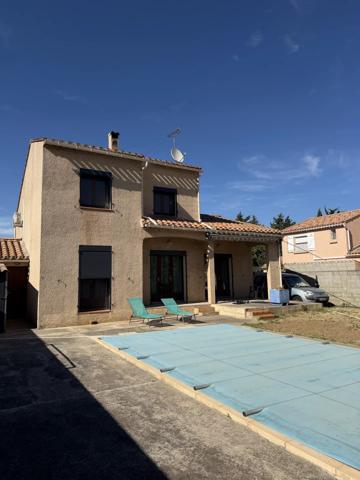 Villa T5 avec garage et piscine