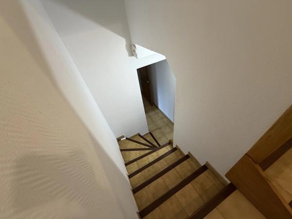Villa T5 avec garage et piscine