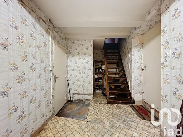 Maison 2 pièces de 72 m² à Roz-sur-Couesnon (35610)