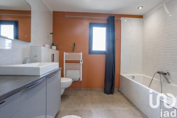 Maison à vendre 4 pièces 110 m² Rochefort-du-Gard